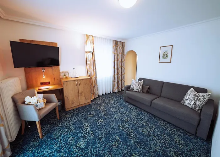 Wagner ホテル オーバータウエルン